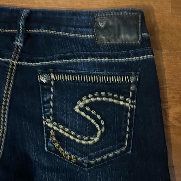 Silver Jeans Aiko Bootcut Dark Blue Wash W28 / L30 Thick Stitching - Picture 6 of 9